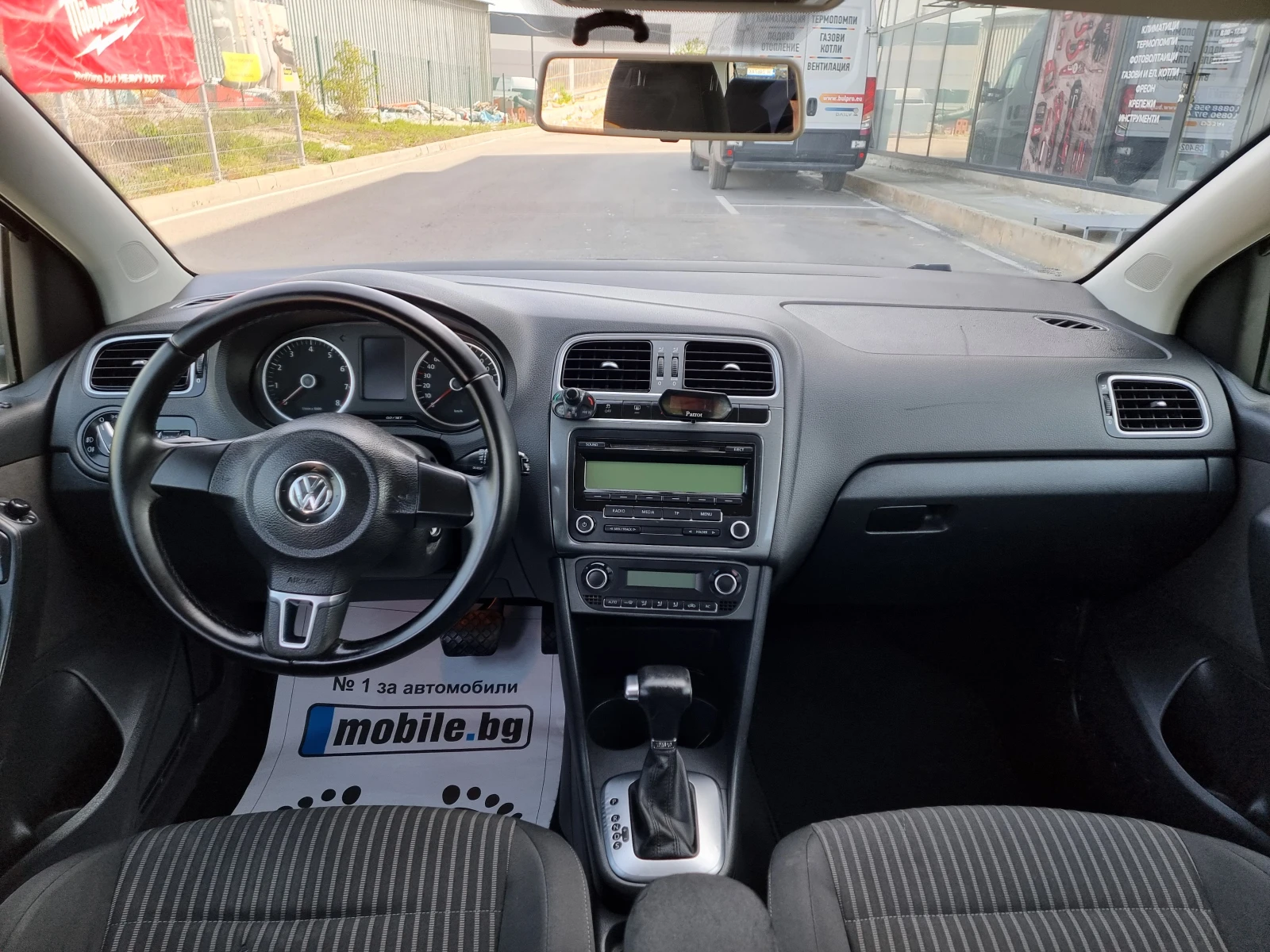 VW Polo 1.4i Avtomatik - изображение 10