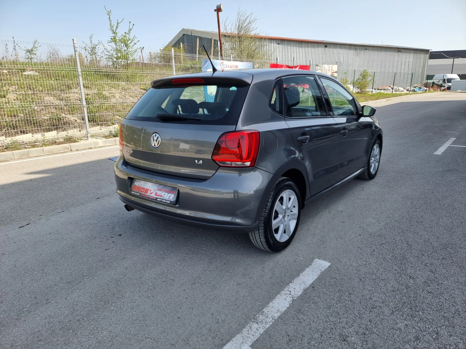 VW Polo 1.4i Avtomatik - изображение 5