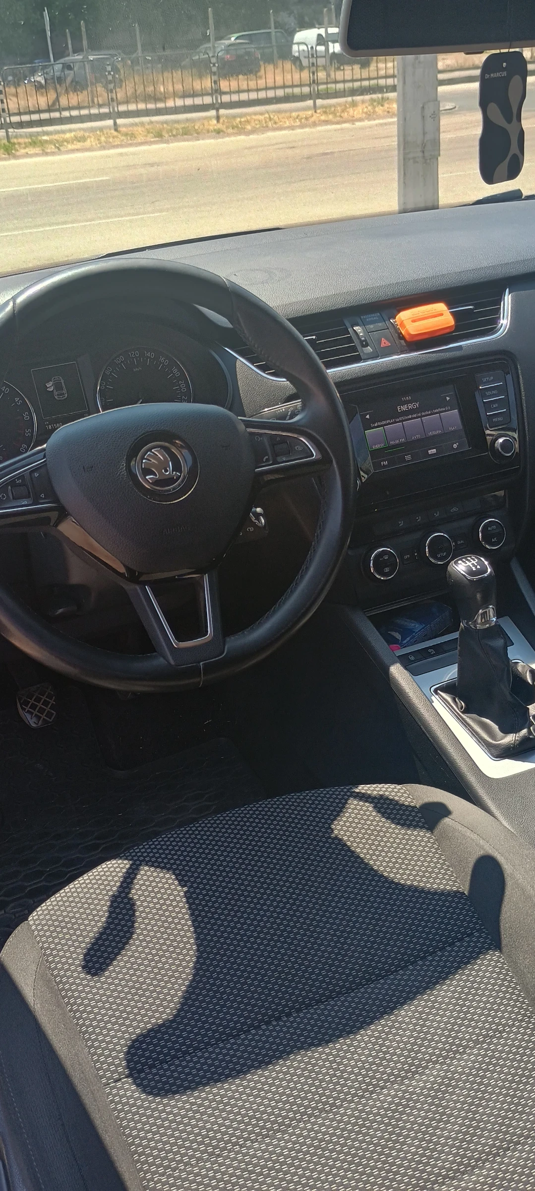 Skoda Octavia Перфектна  | Mobile.bg — изображение 12