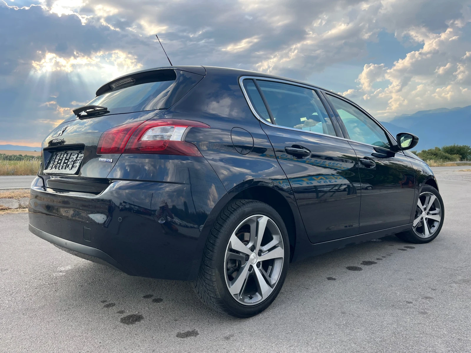Peugeot 308 1.6 HDi Allure - изображение 6