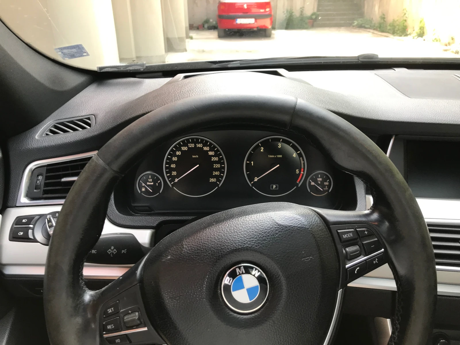 BMW 5 Gran Turismo  - изображение 3