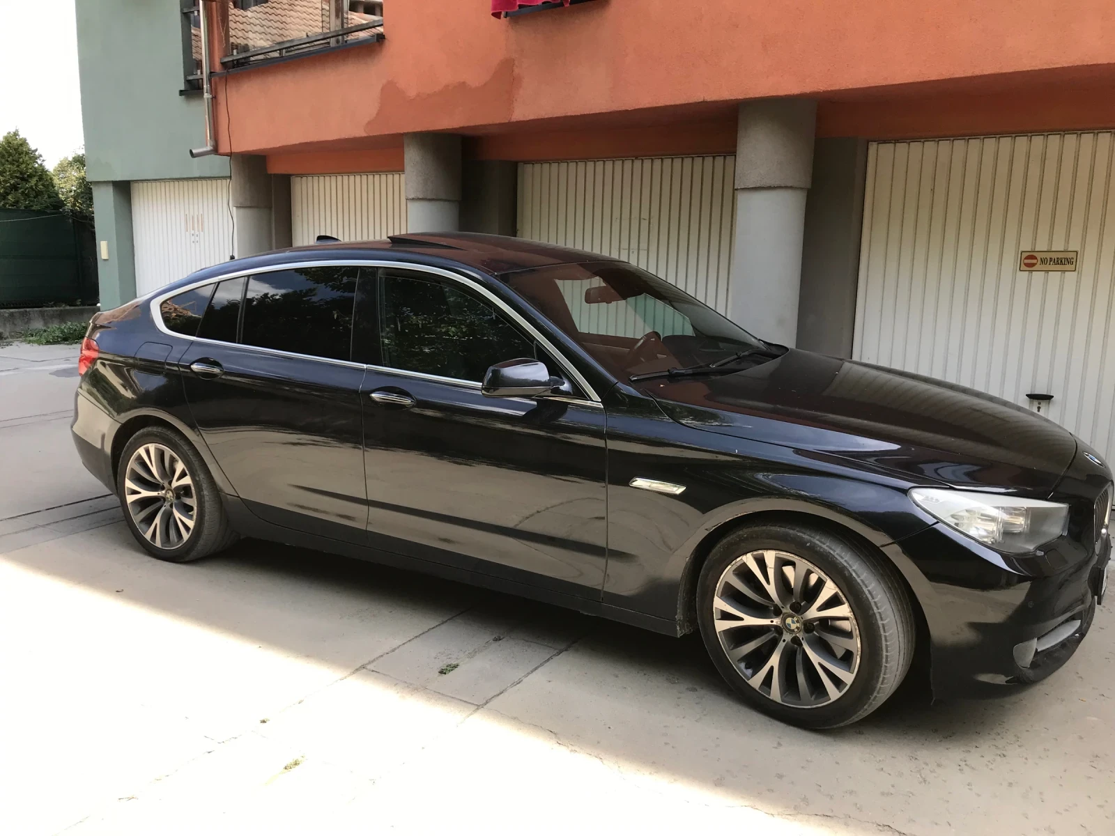 BMW 5 Gran Turismo  - изображение 7