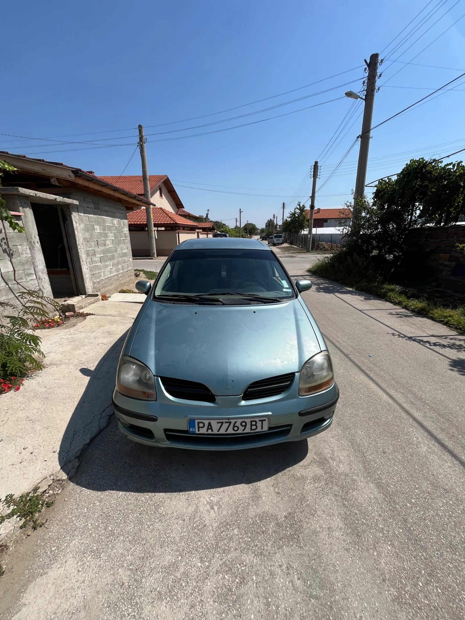 Nissan Almera tino  - изображение 3