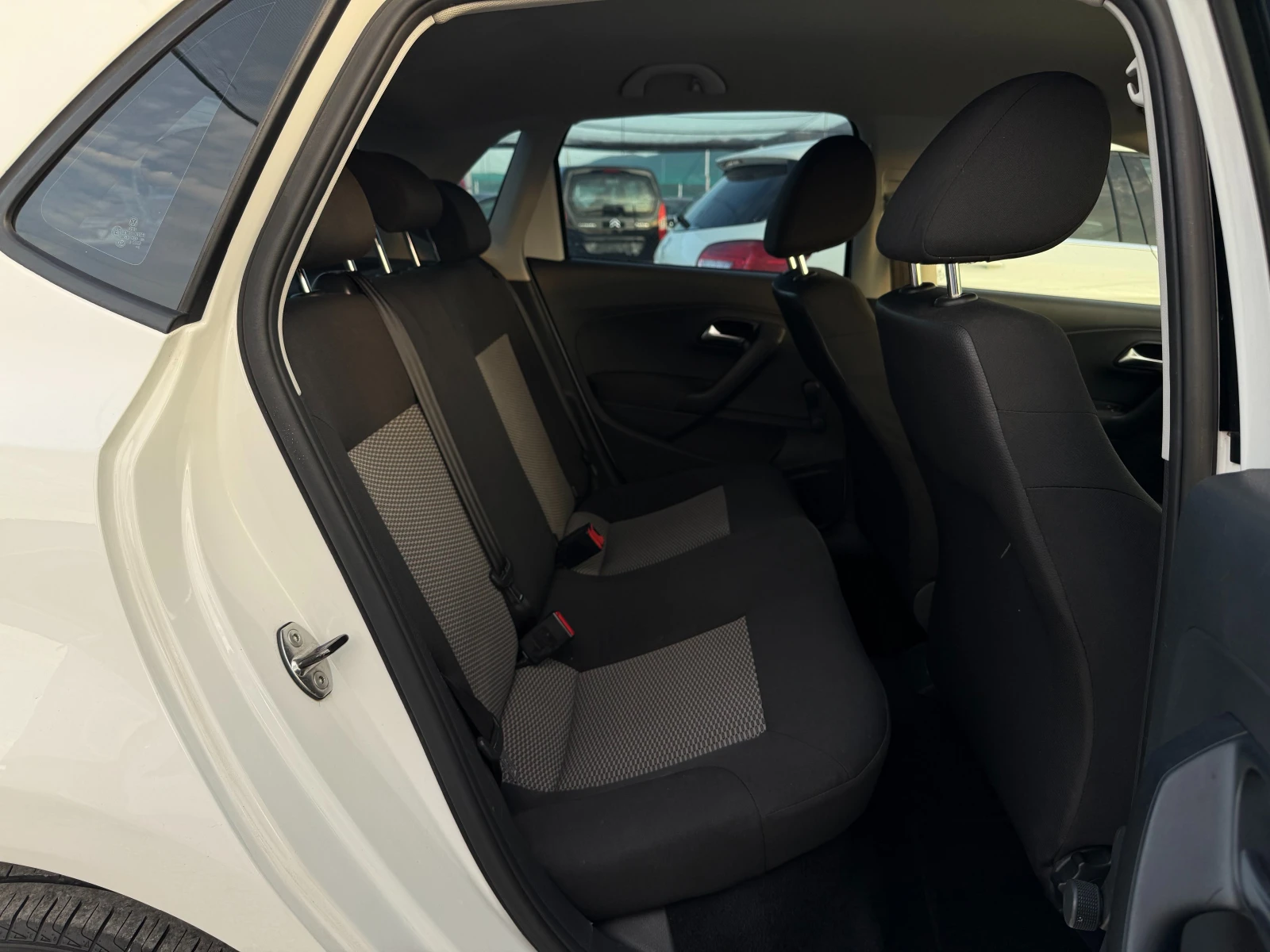 VW Polo 1.2TDI EU-5B - изображение 7