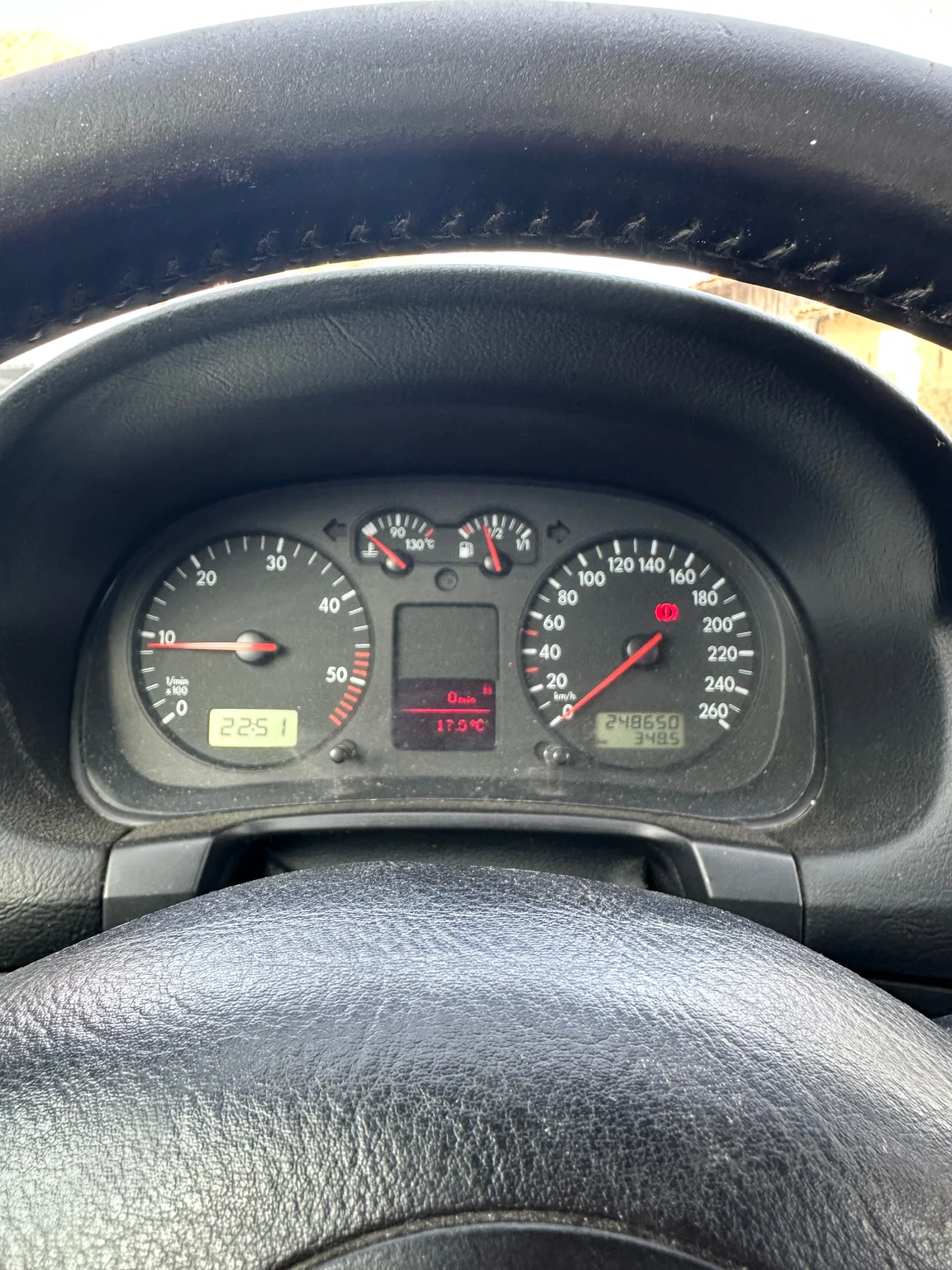 VW Golf 1.9 TDI | Mobile.bg — изображение 10