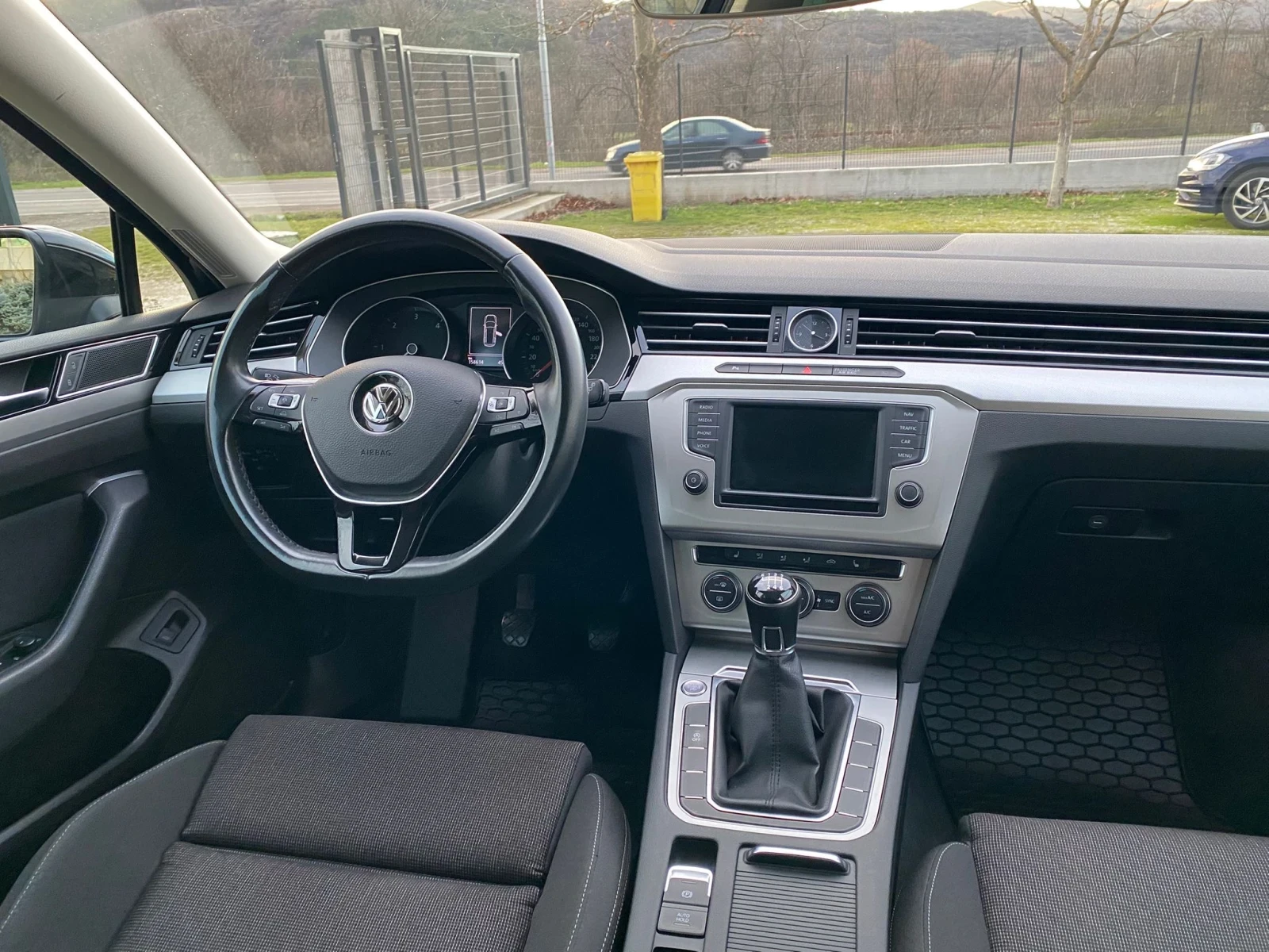 VW Passat 2.0TDI COMFORTL?NE - изображение 5