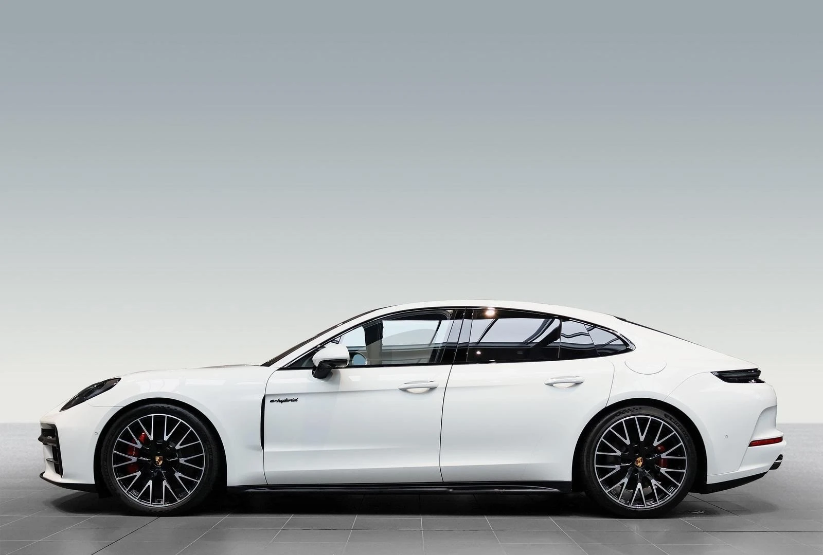 Porsche Panamera 4S E-HYBRID/FACELIFT/CARBON/SPORT DESIGN/BOSE/PANO - изображение 4