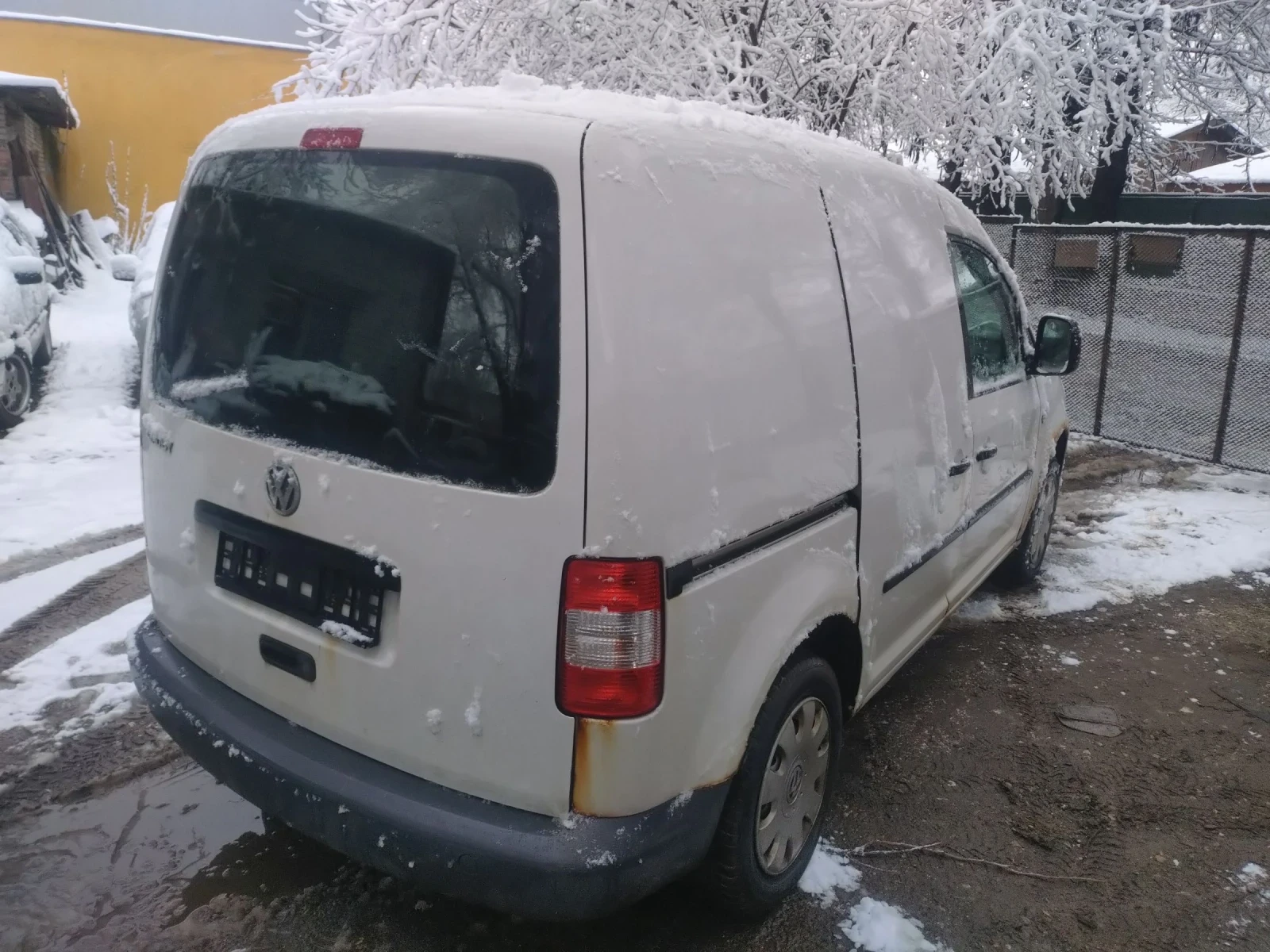 VW Caddy 2.0 SDI �� �����  | Mobile.bg � ����������� 4