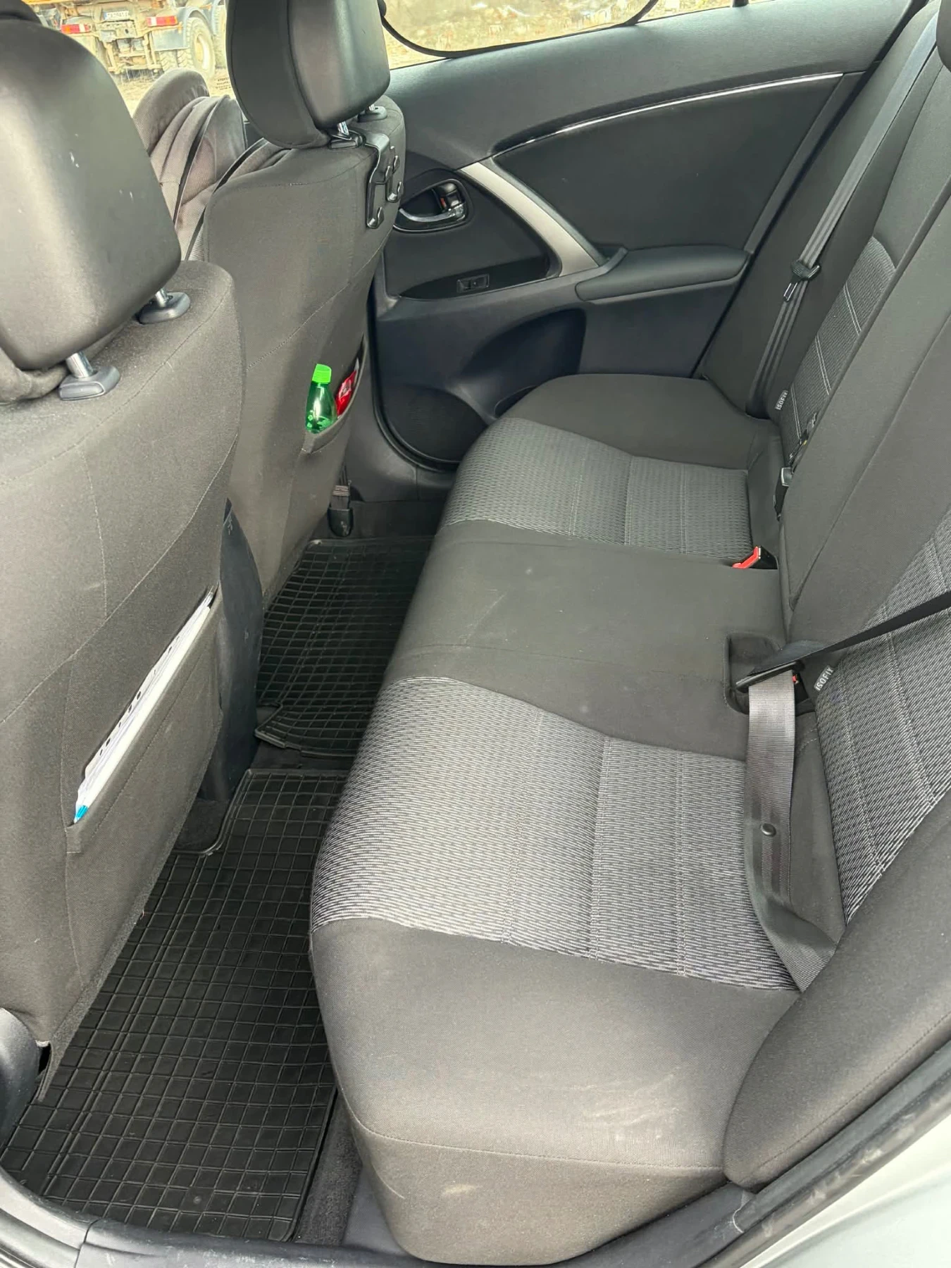 Toyota Avensis | Mobile.bg � ����������� 7