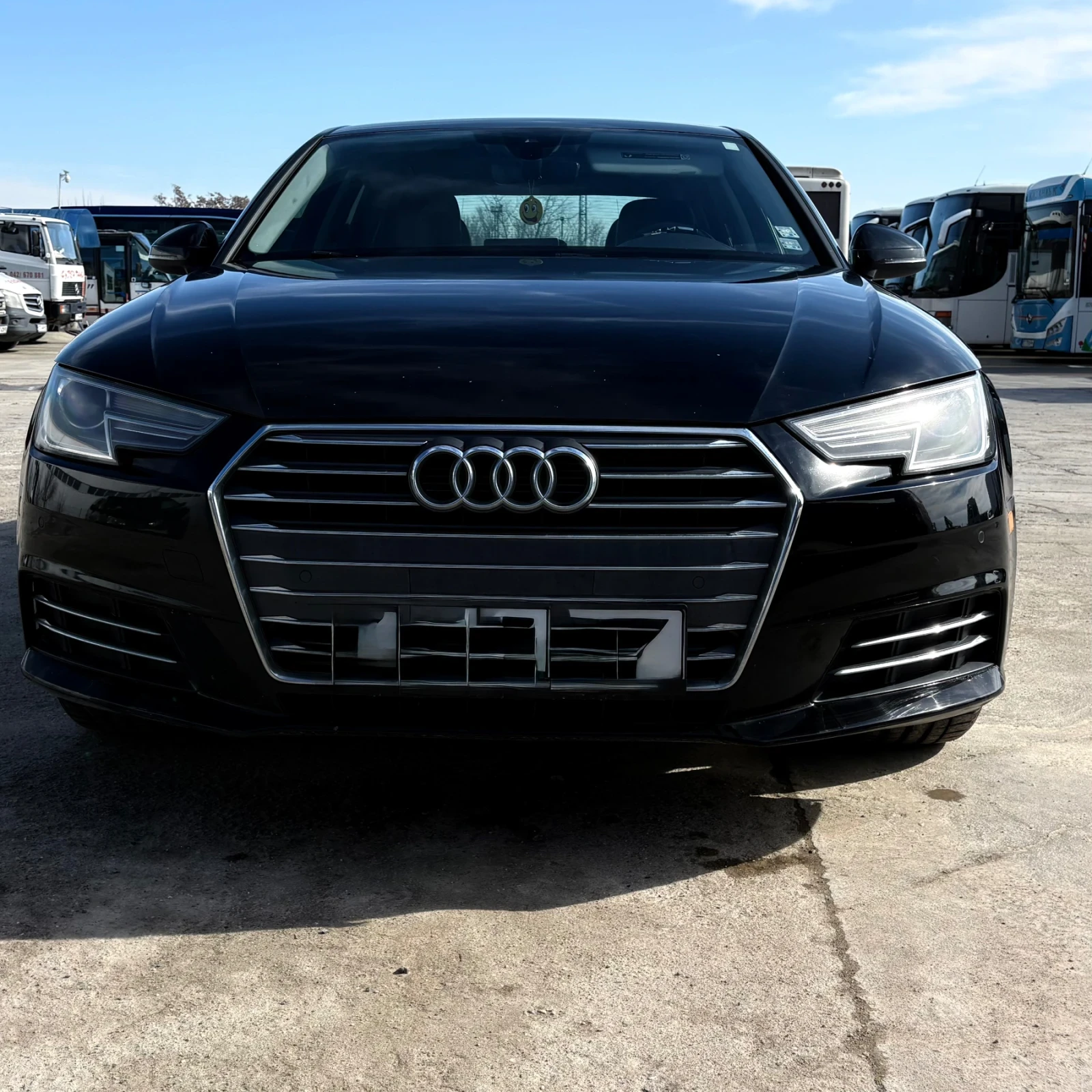 Audi A4 2.0 TFSI, снимка 2 - Автомобили и джипове - 53476426