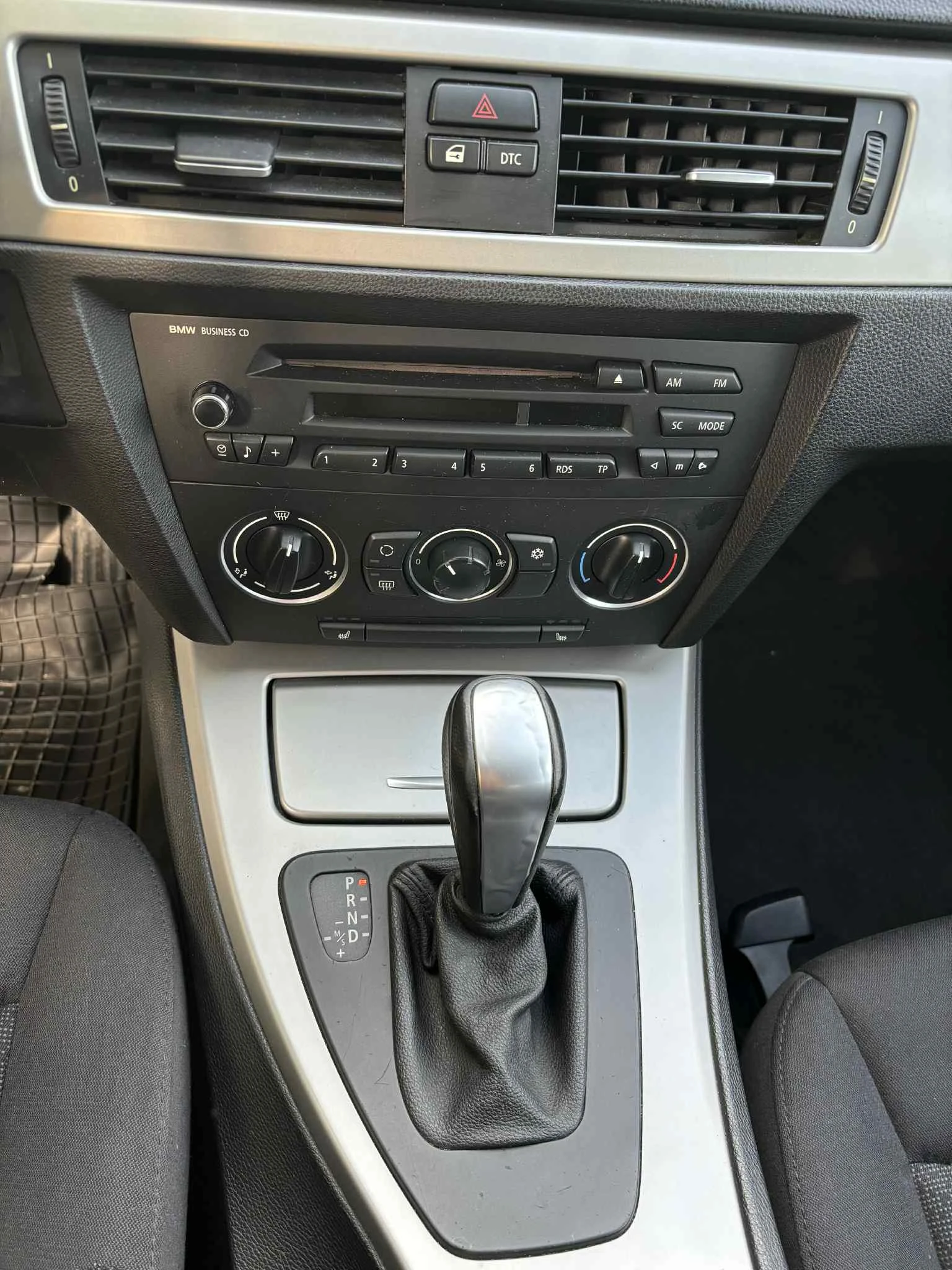 BMW 318, снимка 4 - Автомобили и джипове - 54089966