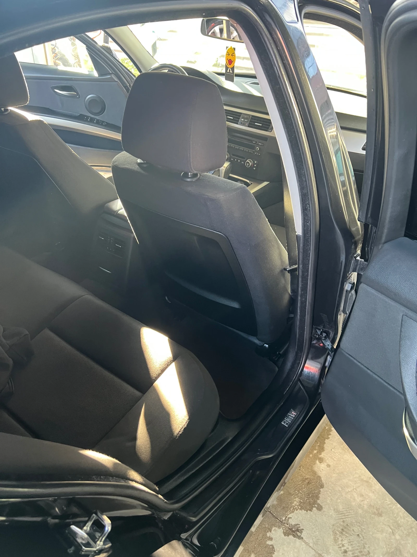 BMW 320, снимка 9 - Автомобили и джипове - 54161501