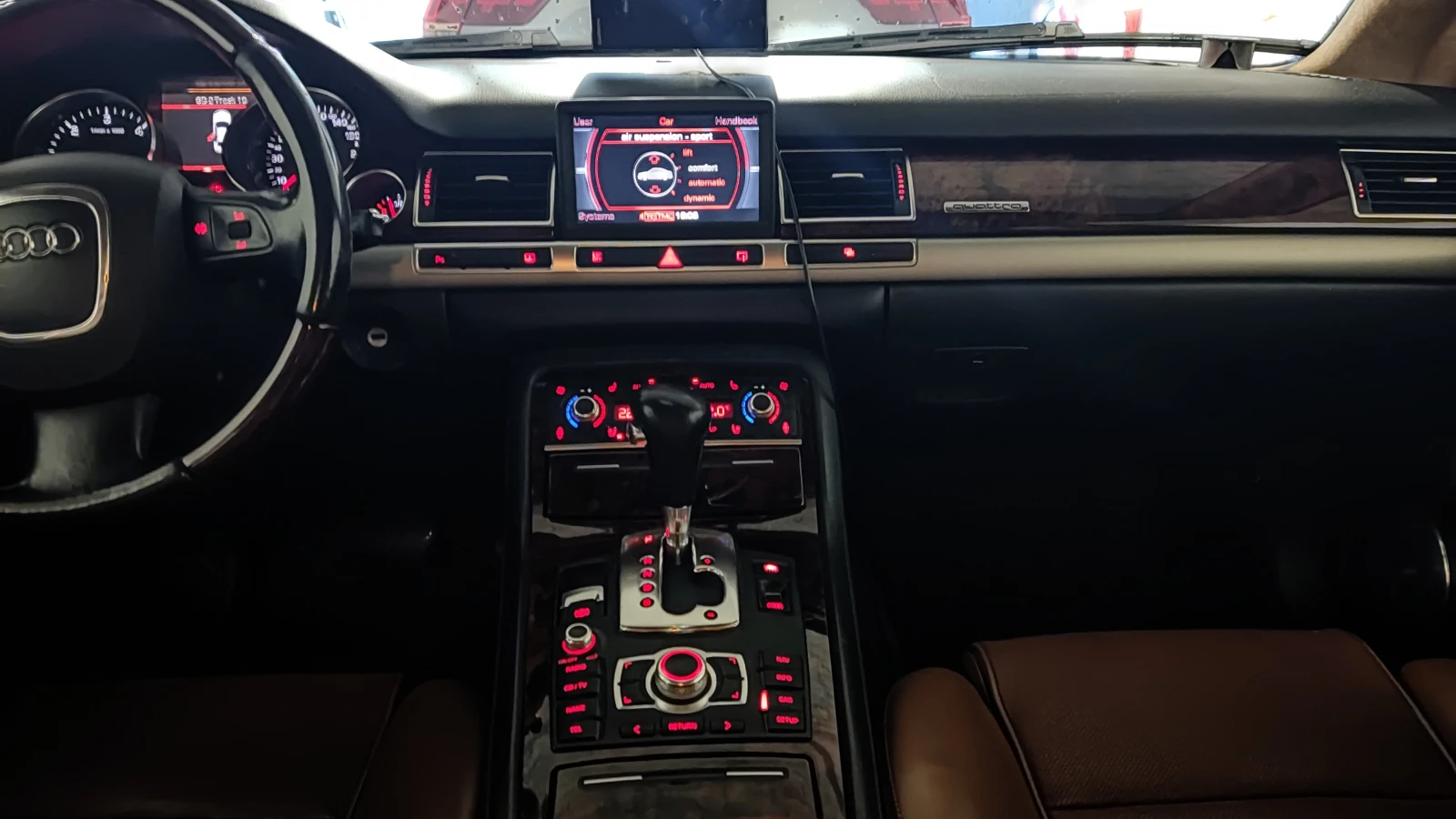 Audi A8 D3 4.2TDI, снимка 12 - Автомобили и джипове - 54355549