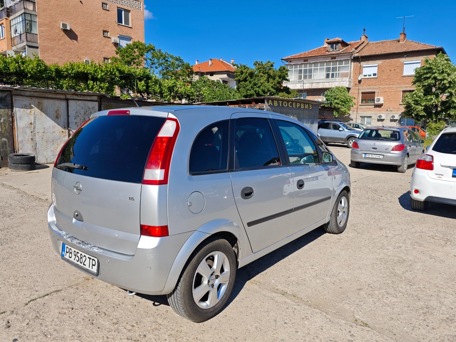 Opel Meriva 1.6 Газ * клима* , снимка 5 - Автомобили и джипове - 54589893