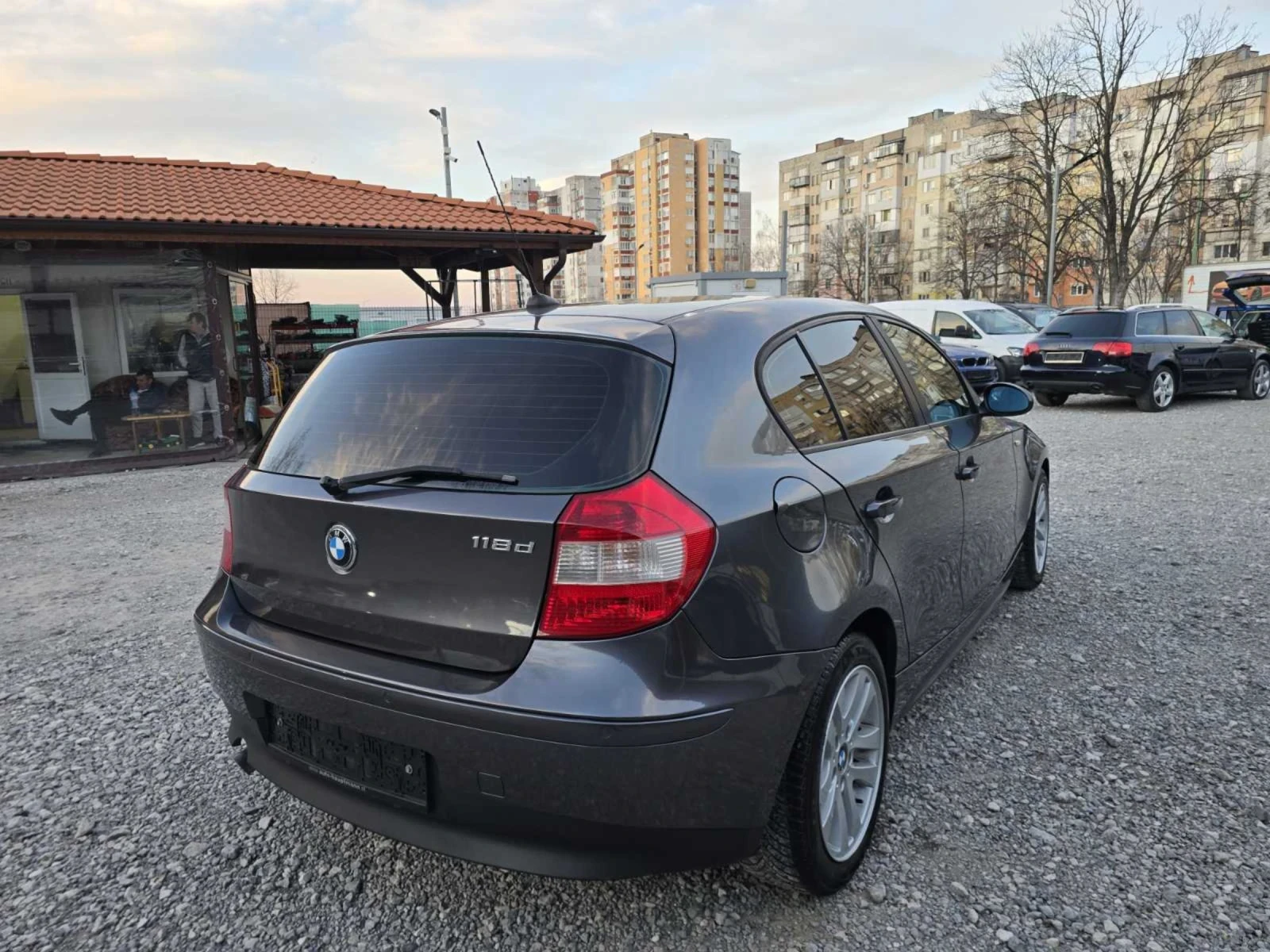 BMW 118 2.0D M47, снимка 6 - Автомобили и джипове - 54830113