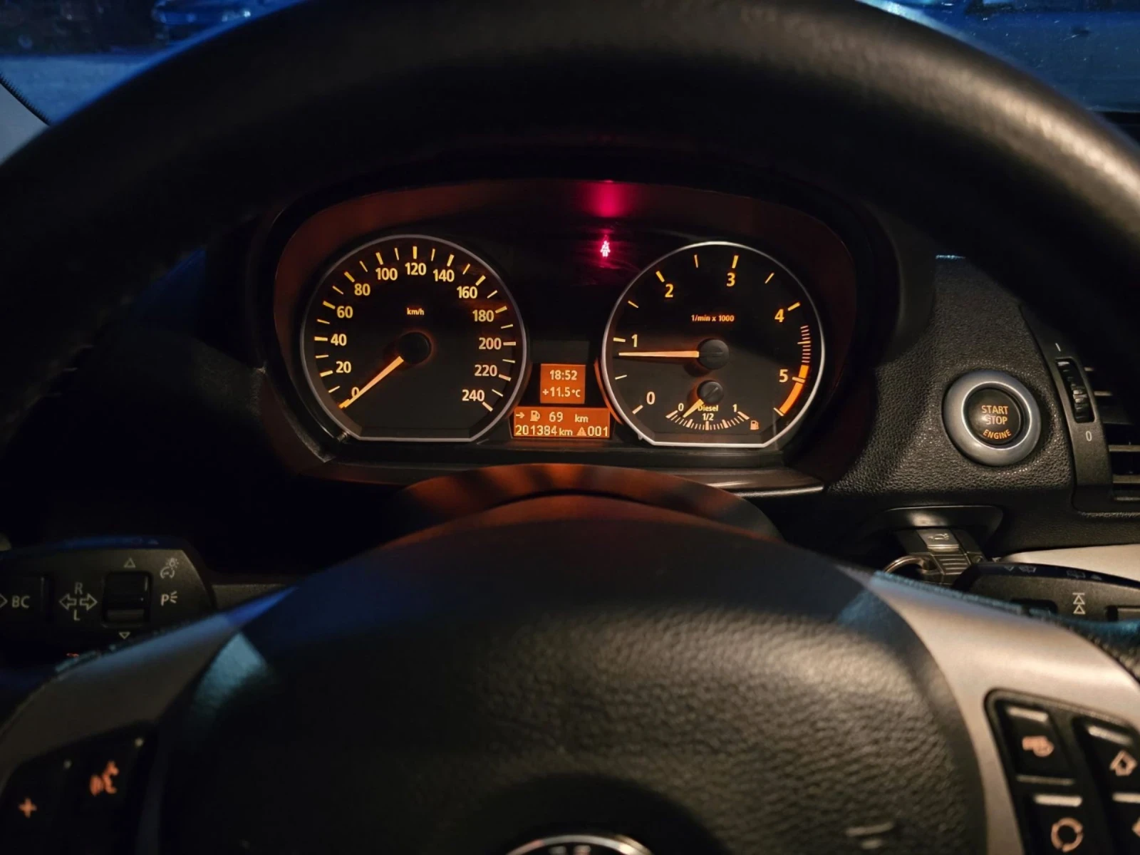 BMW 118 2.0D M47, снимка 16 - Автомобили и джипове - 54830113