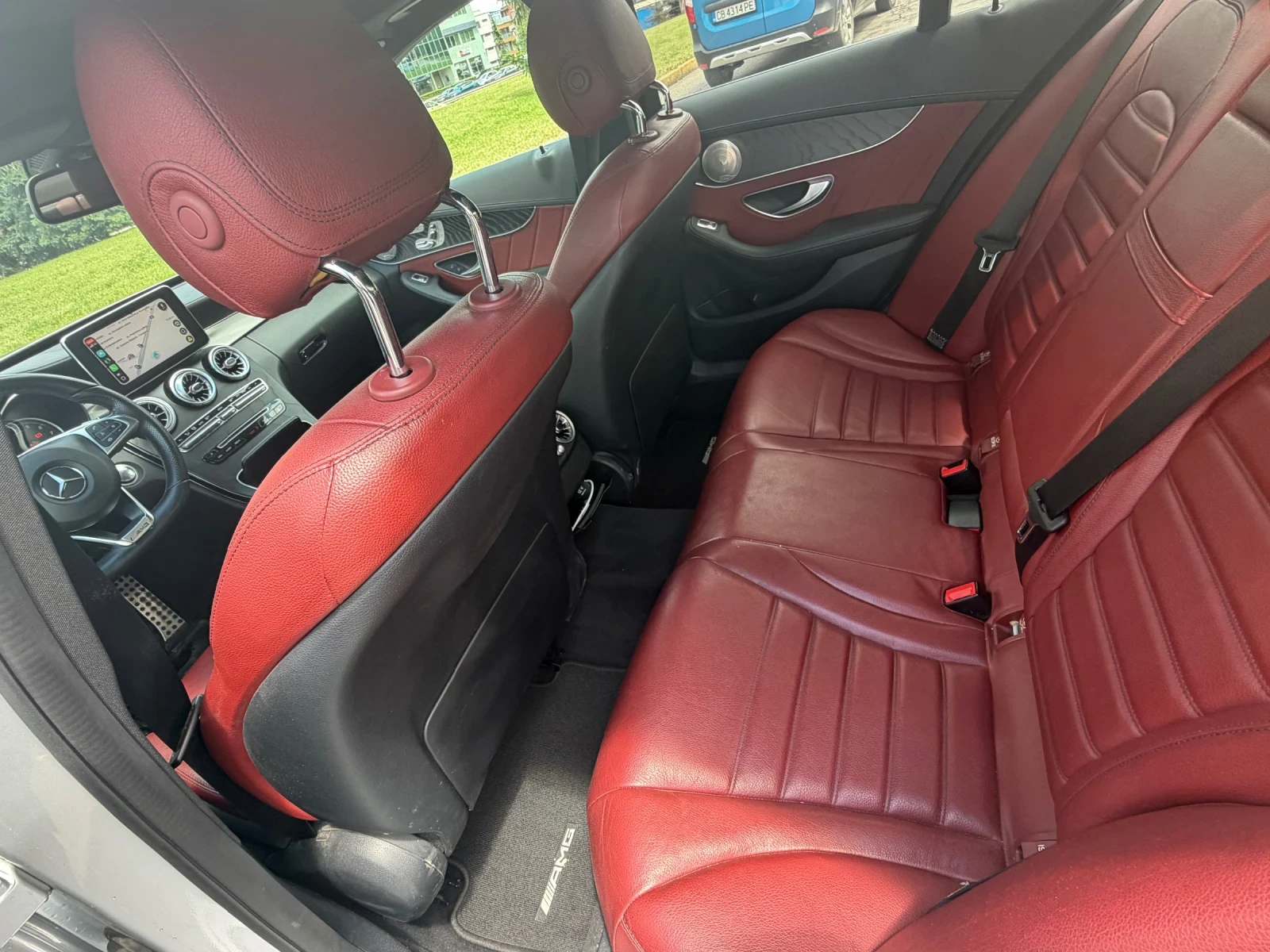 Mercedes-Benz C 300 4MATIC   AMG Pack   ПАНОРАМА   КАМЕРА, снимка 10 - Автомобили и джипове - 54894108