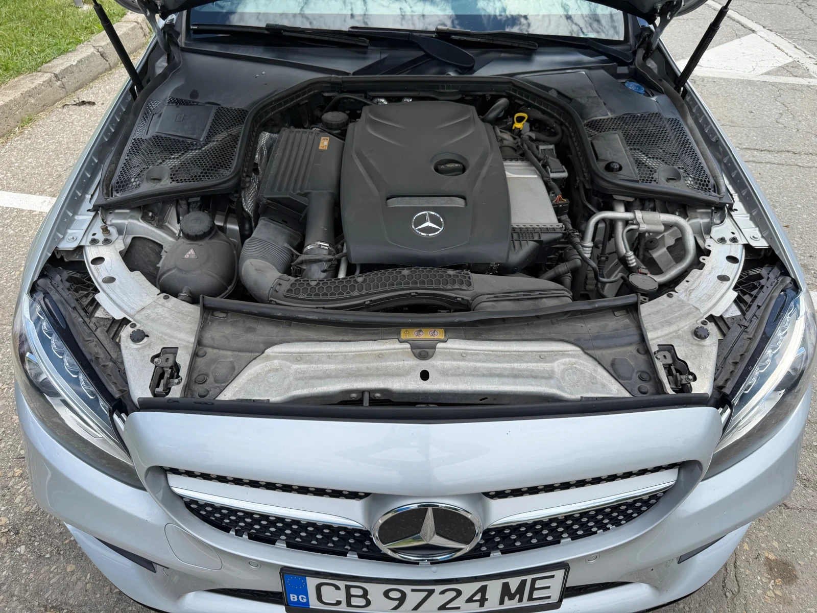 Mercedes-Benz C 300 4MATIC   AMG Pack   ПАНОРАМА   КАМЕРА, снимка 14 - Автомобили и джипове - 54894108