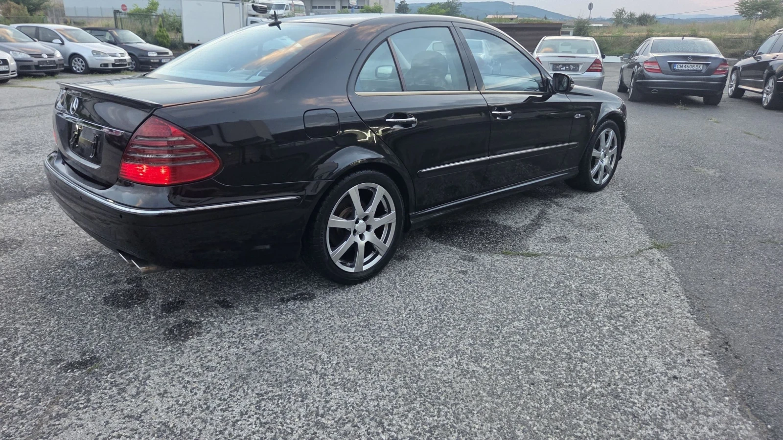 Mercedes-Benz E 500, снимка 3 - Автомобили и джипове - 55182959