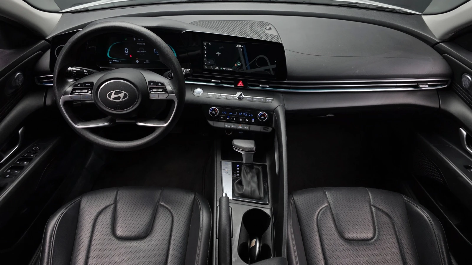 Hyundai Elantra 1.6, снимка 7 - Автомобили и джипове - 55752545