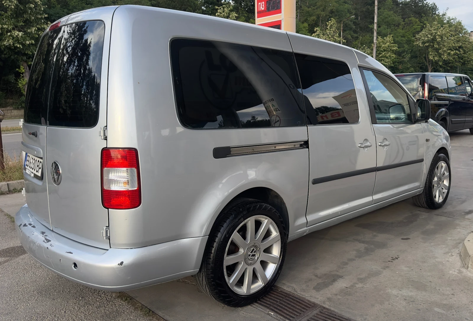 VW Caddy Maxi, снимка 4 - Автомобили и джипове - 56045509