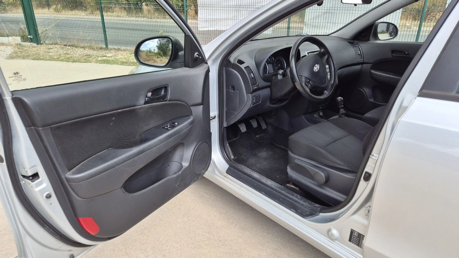 Hyundai I30 1.6 CRDi, снимка 10 - Автомобили и джипове - 56304613