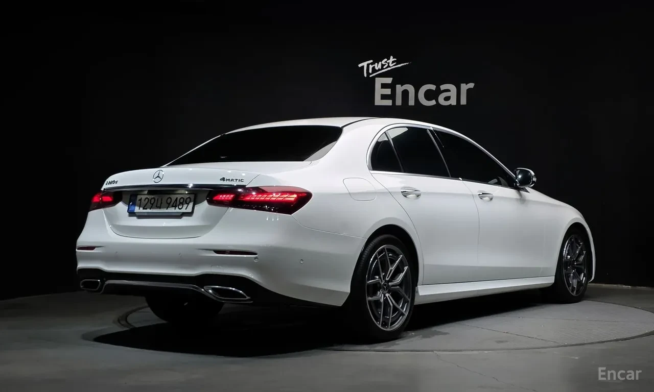 Mercedes-Benz E 220 d 4MATIC AMG Line* Back cam* �������* �������*  | Mobile.bg � ����������� 2