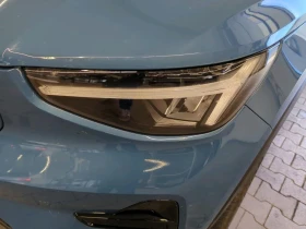 Volvo XC40 Electric , снимка 5