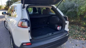 Jeep Cherokee Latitude 4x4, снимка 15