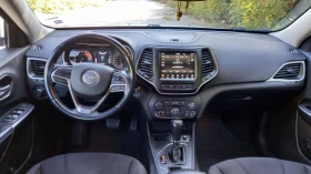 Обява за продажба на Jeep Cherokee Latitude 4x4 ~30 000 лв. - изображение 7 | Auto.bg Обява за продажба на Jeep Cherokee Latitude 4x4 ~30 000 лв. - изображение 7