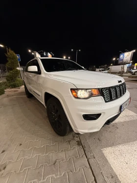Jeep Grand cherokee НАЛИЧНА* Altitude * 3.6 V6 *  - 23500 € / 45962.00 лв. - 72403041 3