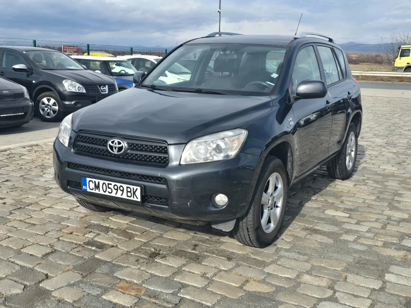 Toyota Rav4 2.2 D4D 136кс ВСИЧКО ПЛАТЕНО , снимка 1 - Автомобили и джипове - 48044362