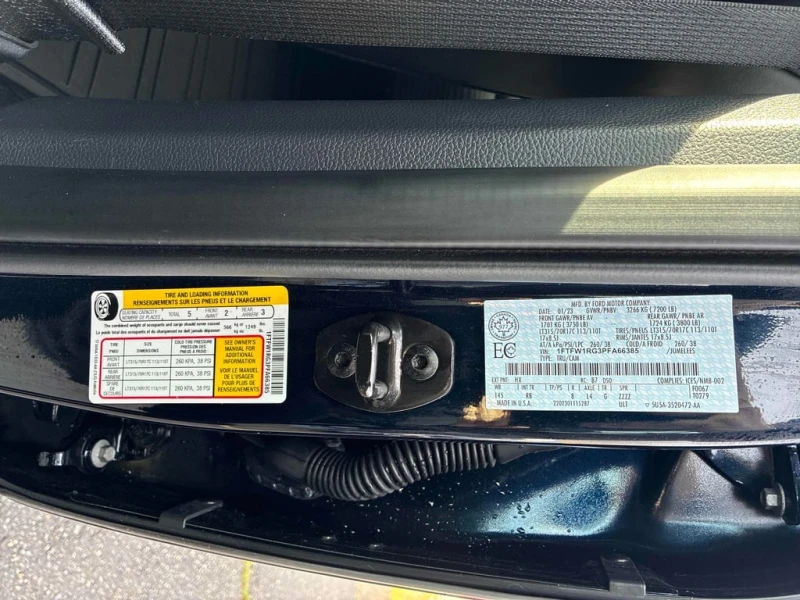 Ford F150 * Raptor * CARFAX * БЕЗ ПЪРВОНАЧАЛНА ВНОСКА, снимка 10 - Автомобили и джипове - 53076017