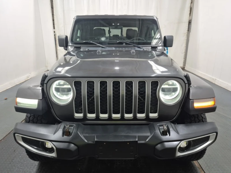 Jeep Gladiator * OVERLAND CREW CAB SHORT BED * CARFAX * , снимка 7 - Автомобили и джипове - 53459573