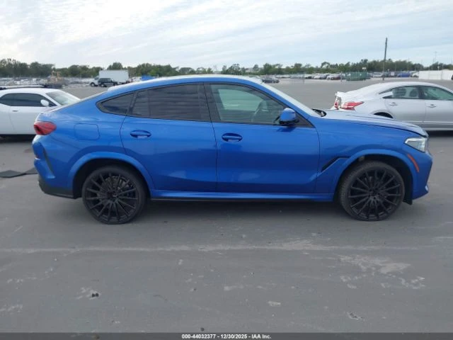 BMW X6 M50I* Laser* Soft close* Keyless* Pano* Щори, снимка 4 - Автомобили и джипове - 53189901