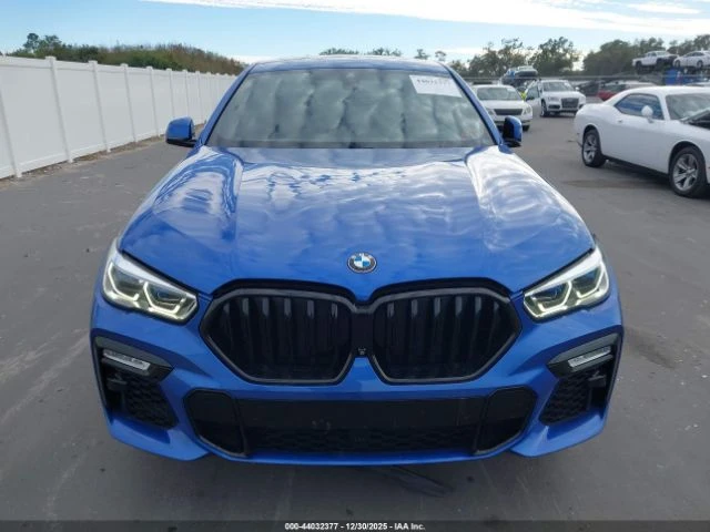 BMW X6 M50I* Laser* Soft close* Keyless* Pano* Щори, снимка 2 - Автомобили и джипове - 53189901