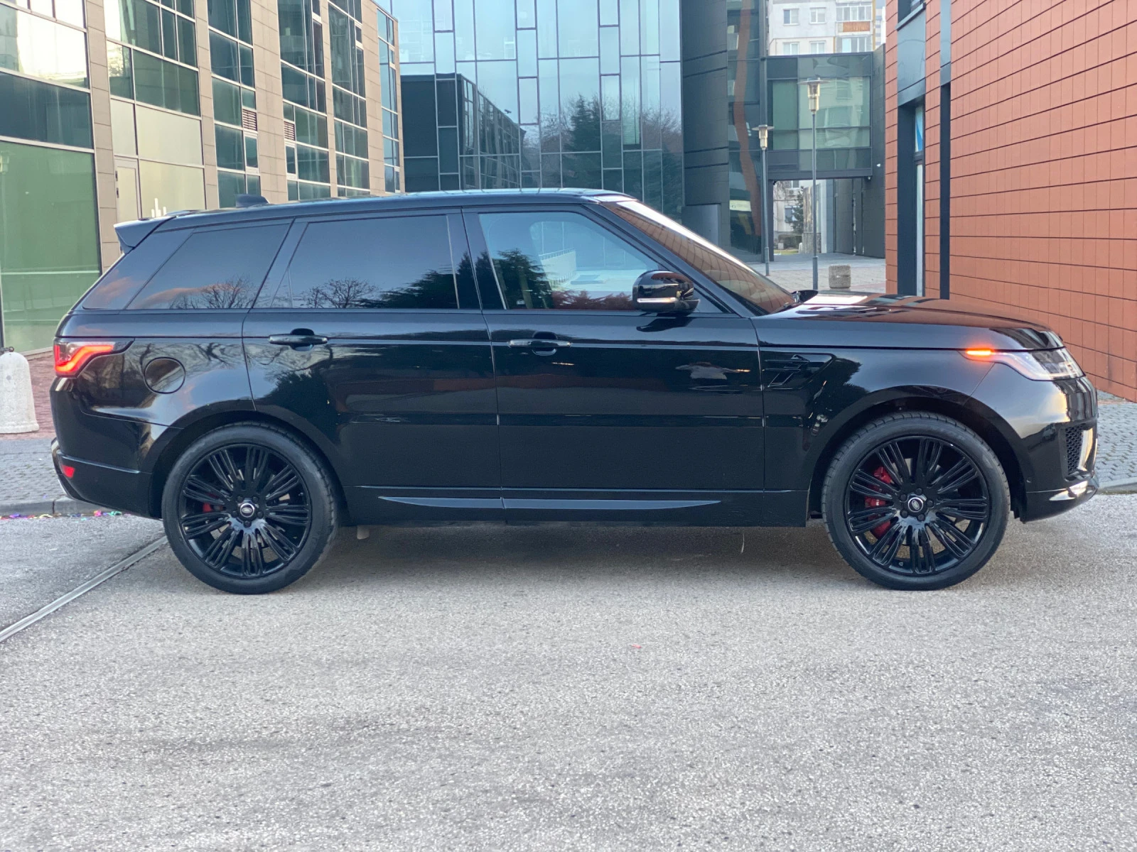 Land Rover Range Rover Sport Autobiography 3, 0i Supercharger Масаж Топ - изображение 4