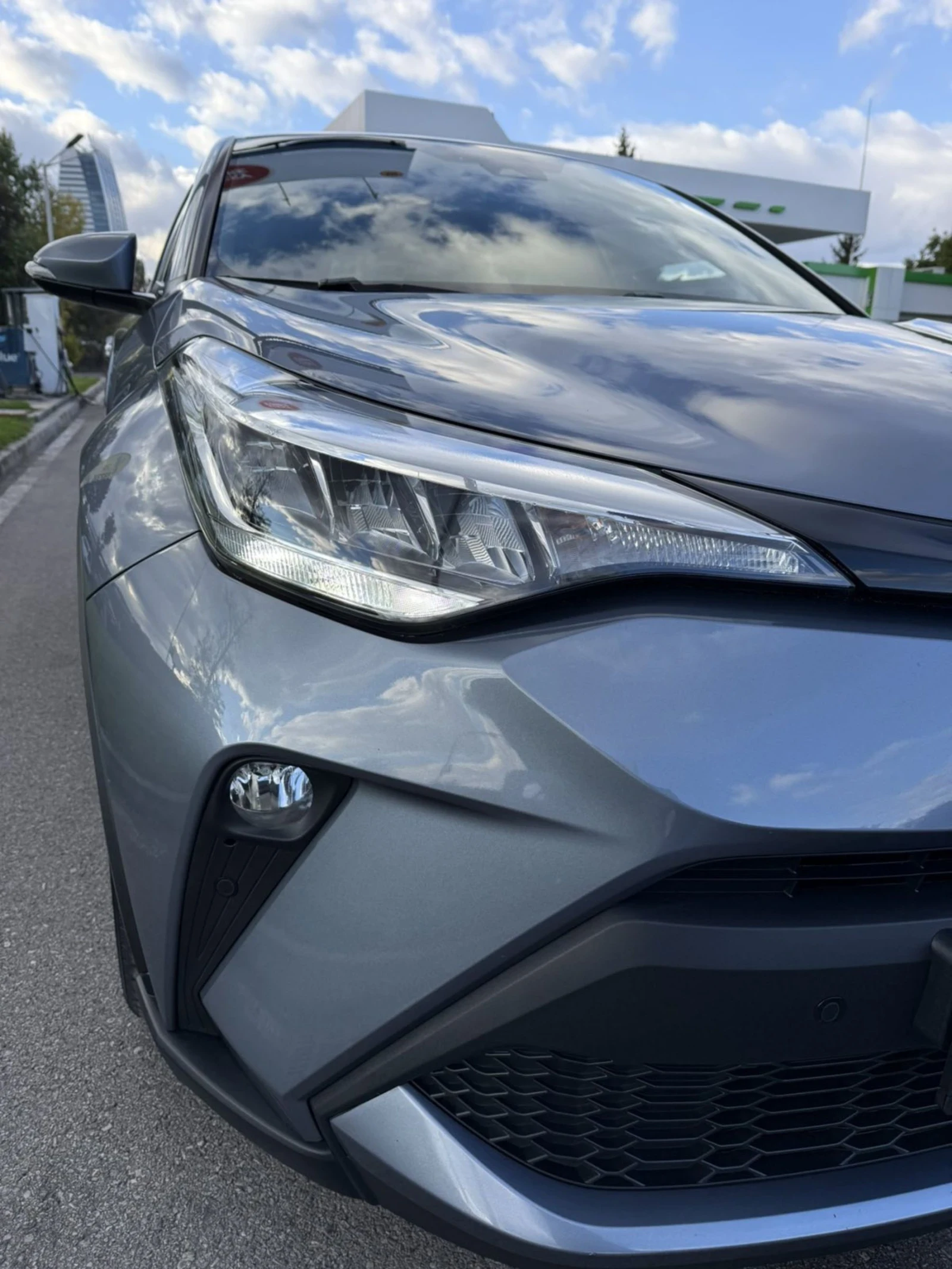 Toyota C-HR HYBRID 67000 - изображение 2
