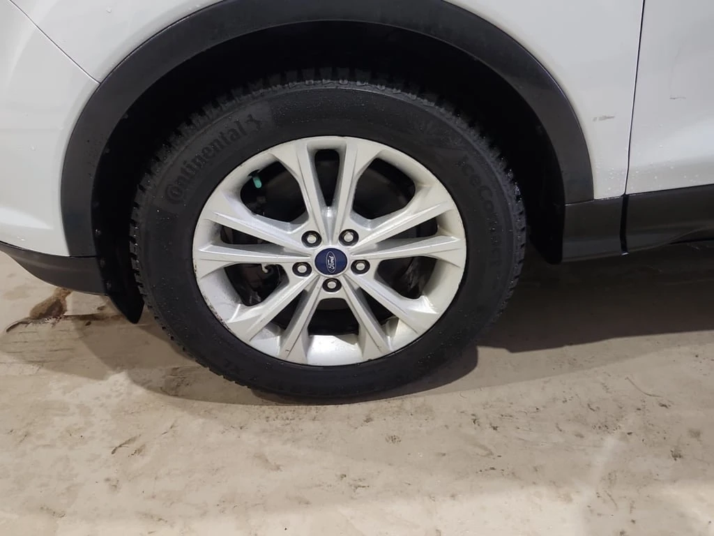 Ford Escape * SE * CARFAX * БЕЗ ПЪРВОНАЧАЛНА ВНОСКА - изображение 6