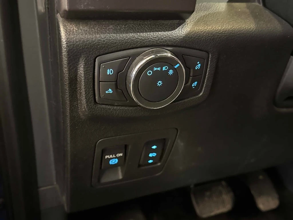 Ford F150 * 4WD SuperCrew 145" * CARFAX *   | Mobile.bg   14