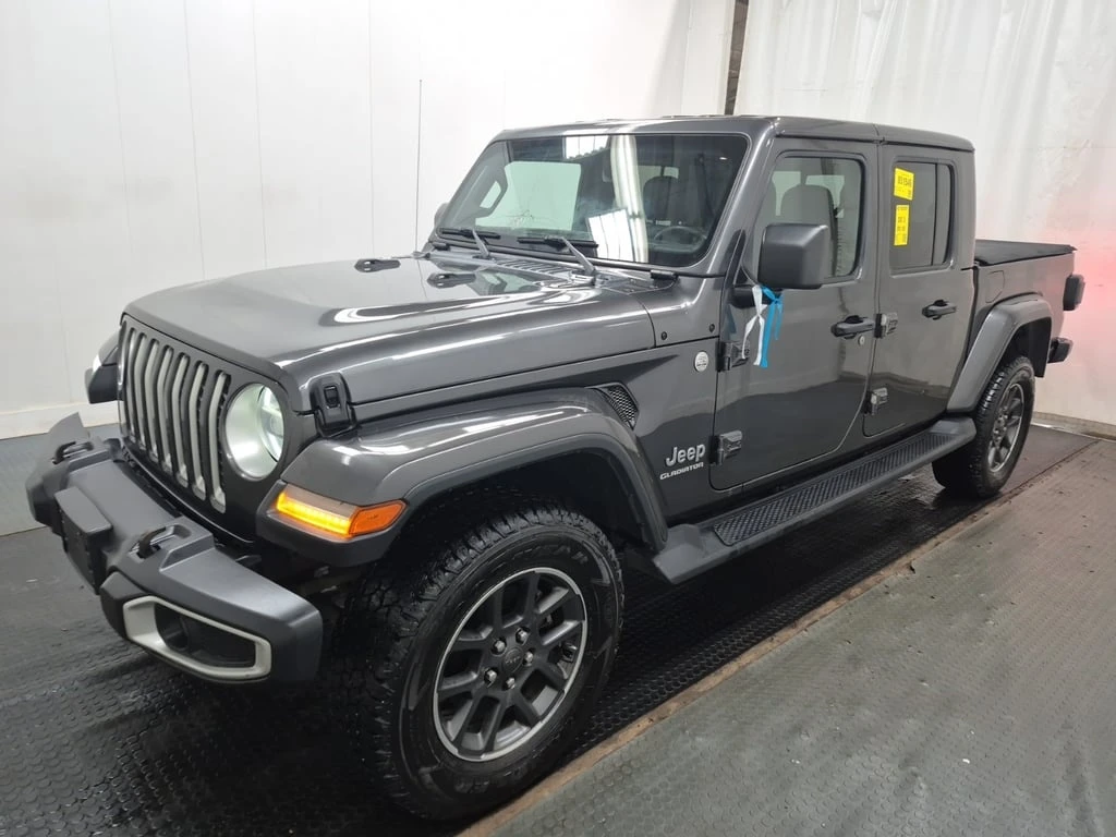Jeep Gladiator * OVERLAND CREW CAB SHORT BED * CARFAX *  | Mobile.bg � ����������� 1