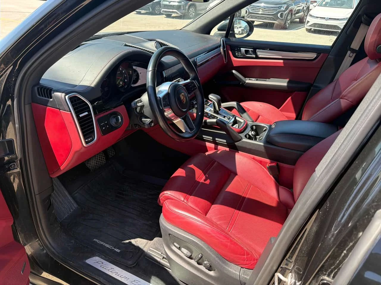 Porsche Cayenne * E Hybrid* ОБДУХВАНЕ* BOSE* ПАНОРАМА* , снимка 5 - Автомобили и джипове - 54345533