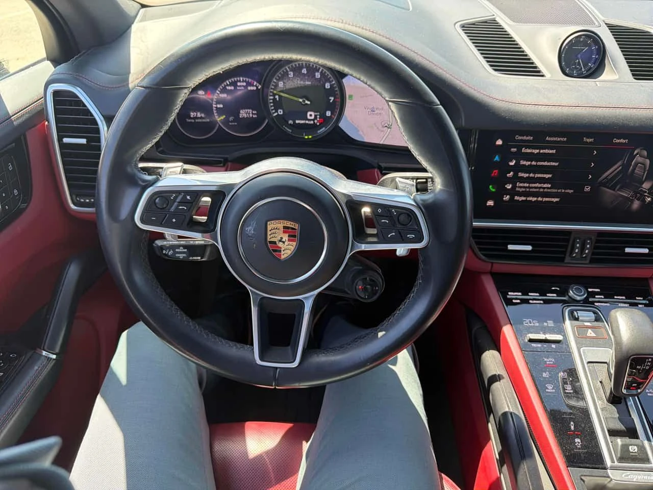 Porsche Cayenne * E Hybrid* ОБДУХВАНЕ* BOSE* ПАНОРАМА* , снимка 10 - Автомобили и джипове - 54345533