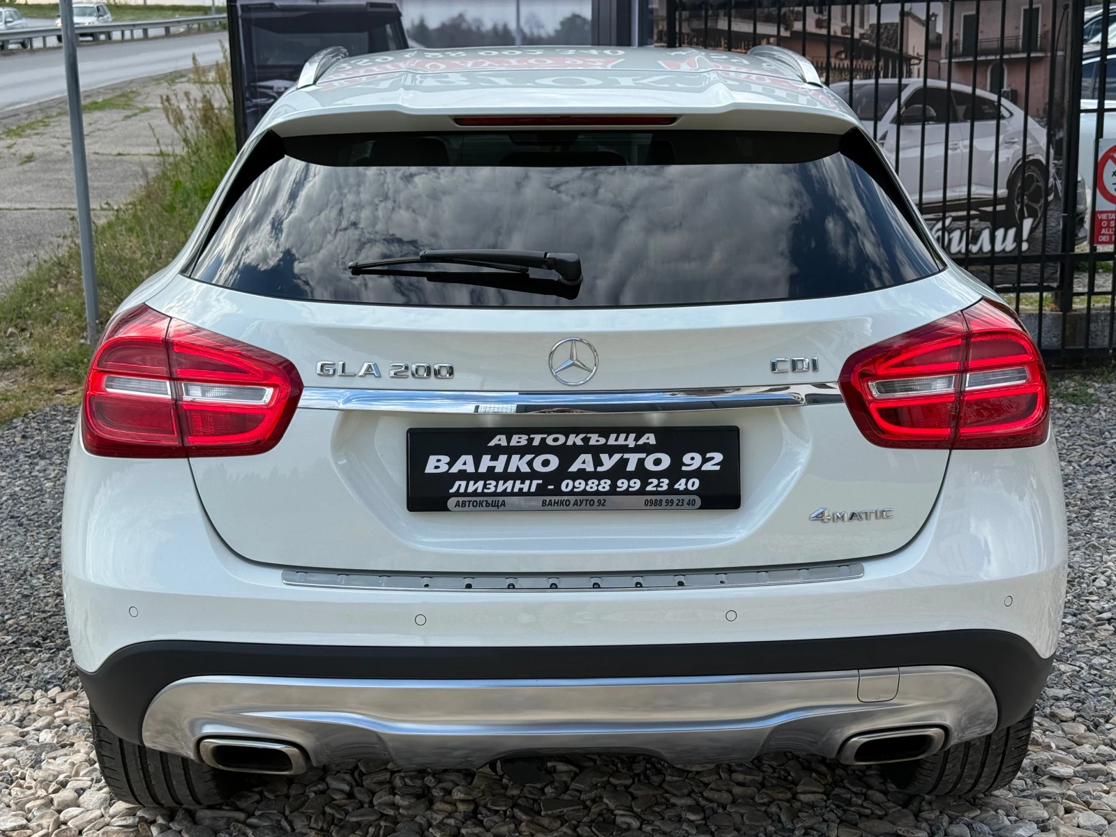 Mercedes-Benz GLA 200 4-matic, снимка 5 - Автомобили и джипове - 54351483