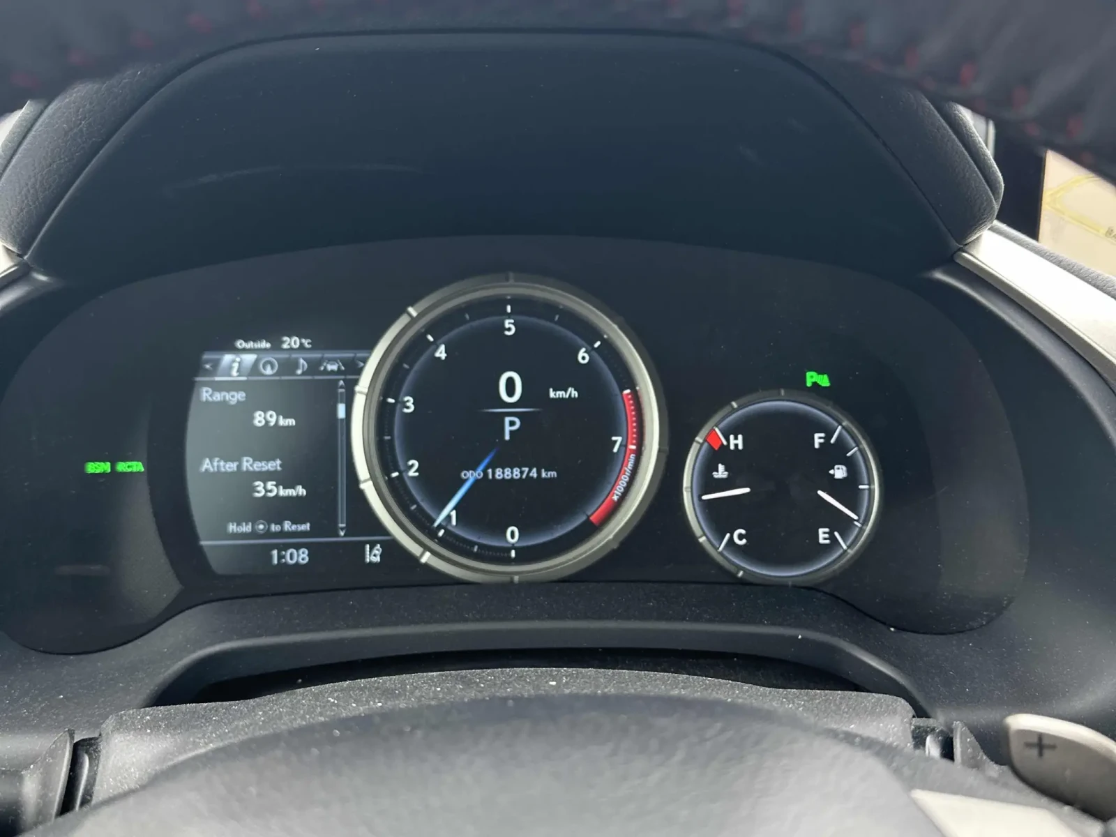 Lexus RX 350 AWD 4dr * 2КЛЮЧА * CARFAX * АВТО КРЕДИТ * , снимка 8 - Автомобили и джипове - 54723638
