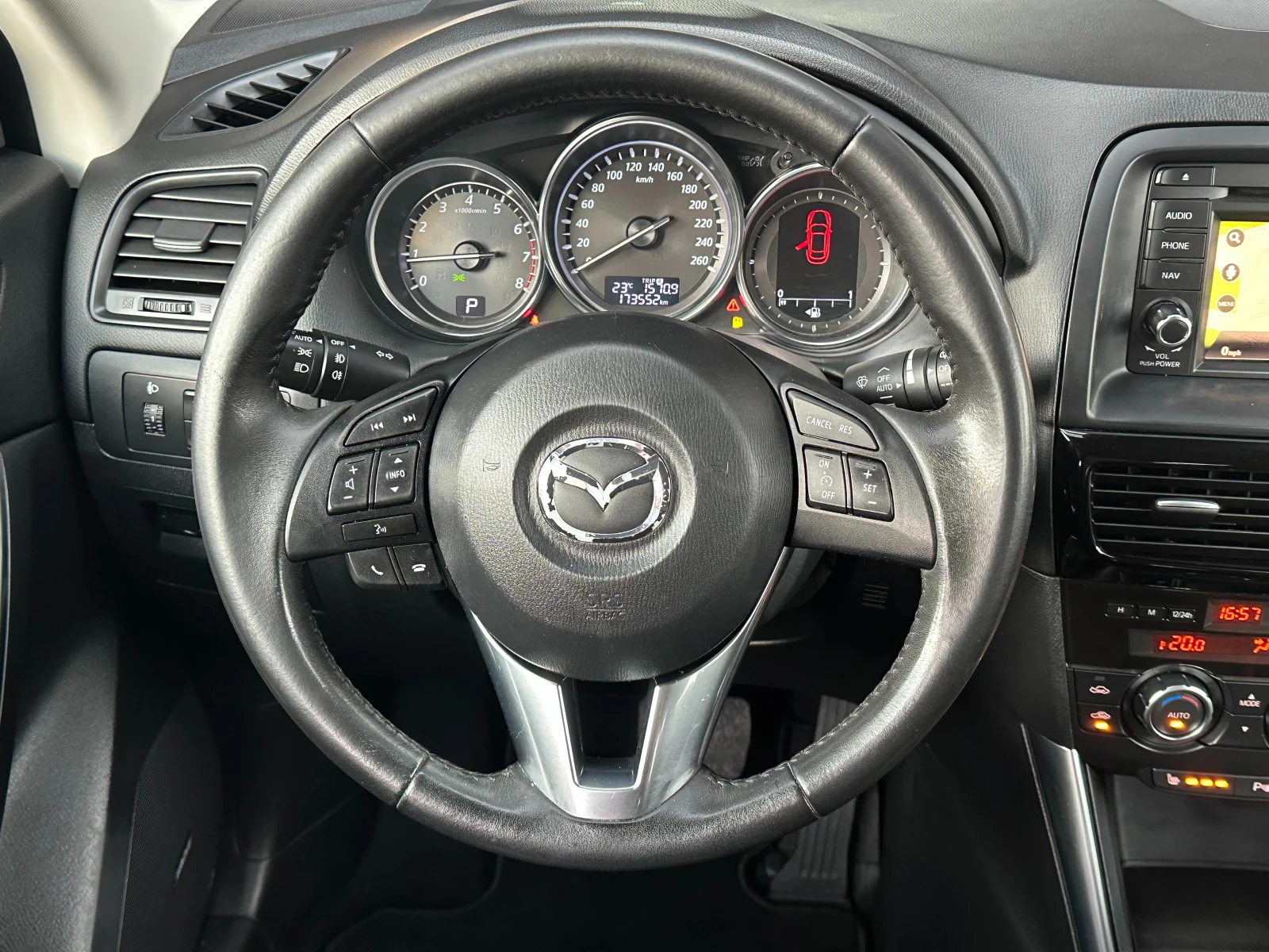 Mazda CX-5 2.0i-4X4-AUTOMAT-NAVI-BOSE-КОЖА-CAMERA-PDC-EURO5B, снимка 12 - Автомобили и джипове - 54769248