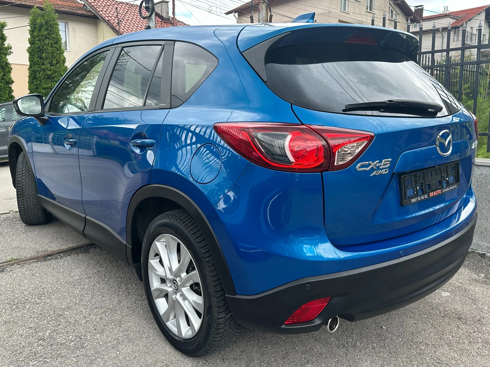 Mazda CX-5 2.0i-4X4-AUTOMAT-NAVI-BOSE-КОЖА-CAMERA-PDC-EURO5B, снимка 4 - Автомобили и джипове - 54769248