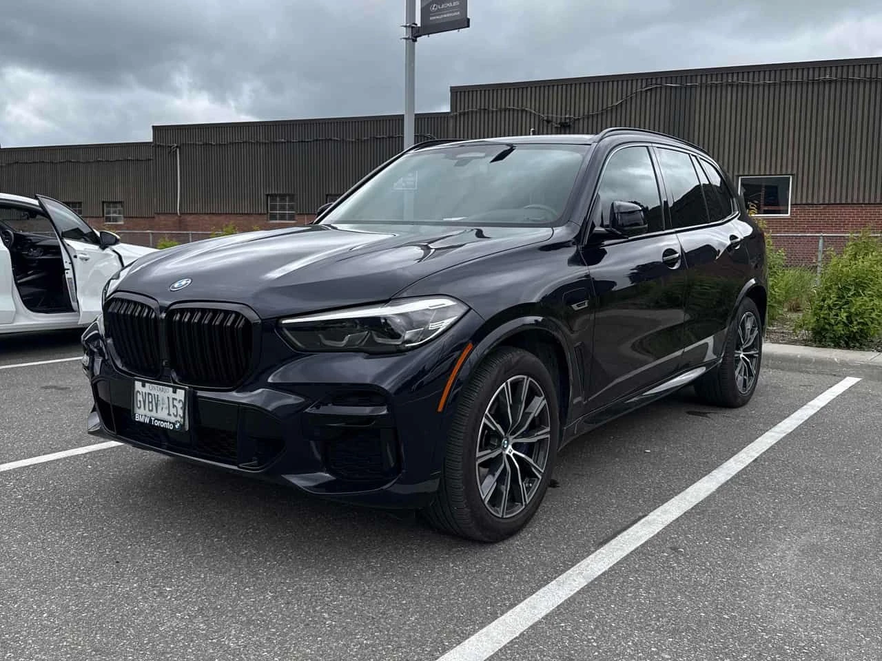 BMW X5 * xDrive45e * ДИСТРОНИК * М ПАКЕТ * ФИНАНСИРАНЕ