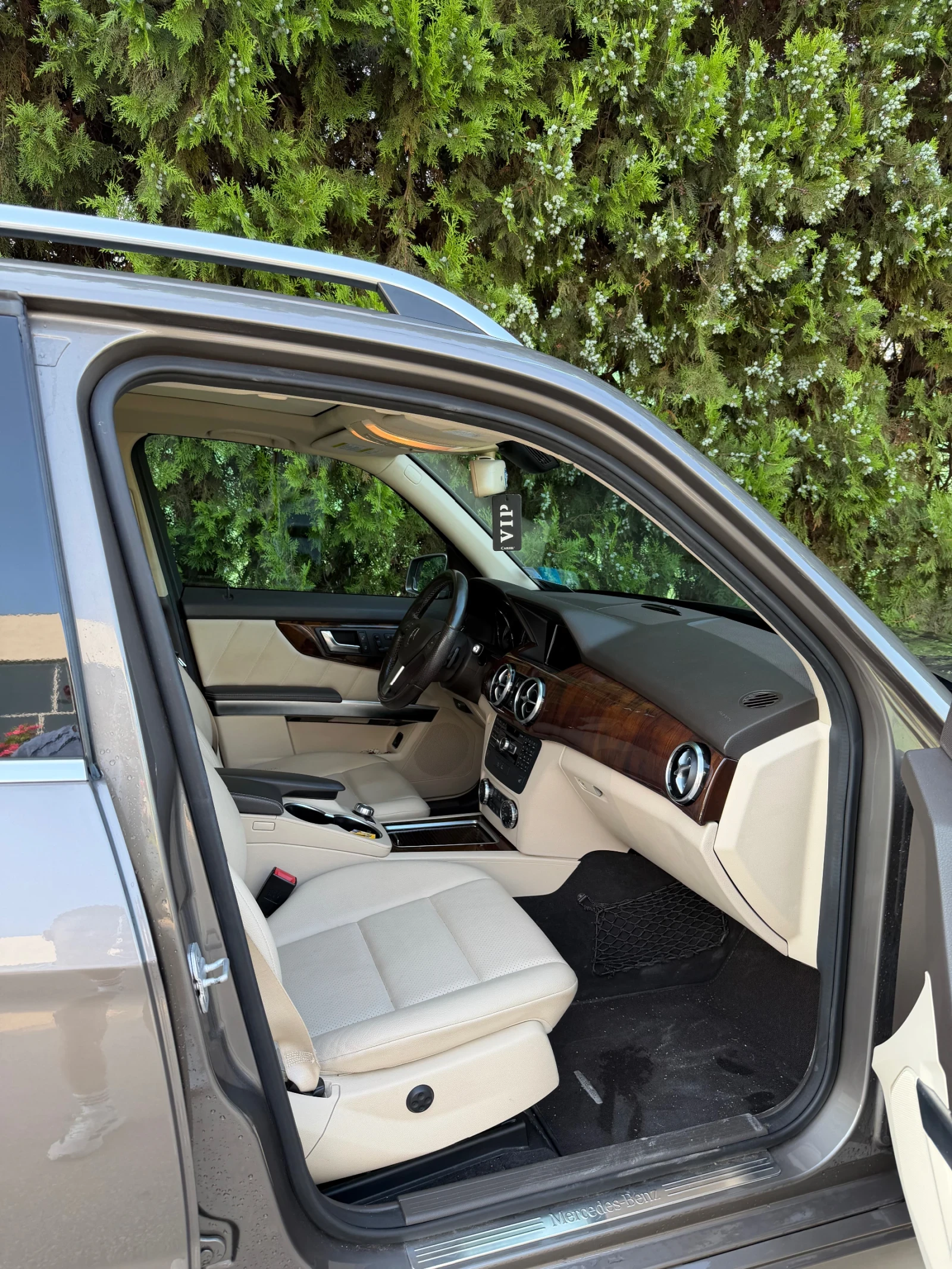 Mercedes-Benz GLK GLK 250 Bluetec AMG, снимка 9 - Автомобили и джипове - 55347763