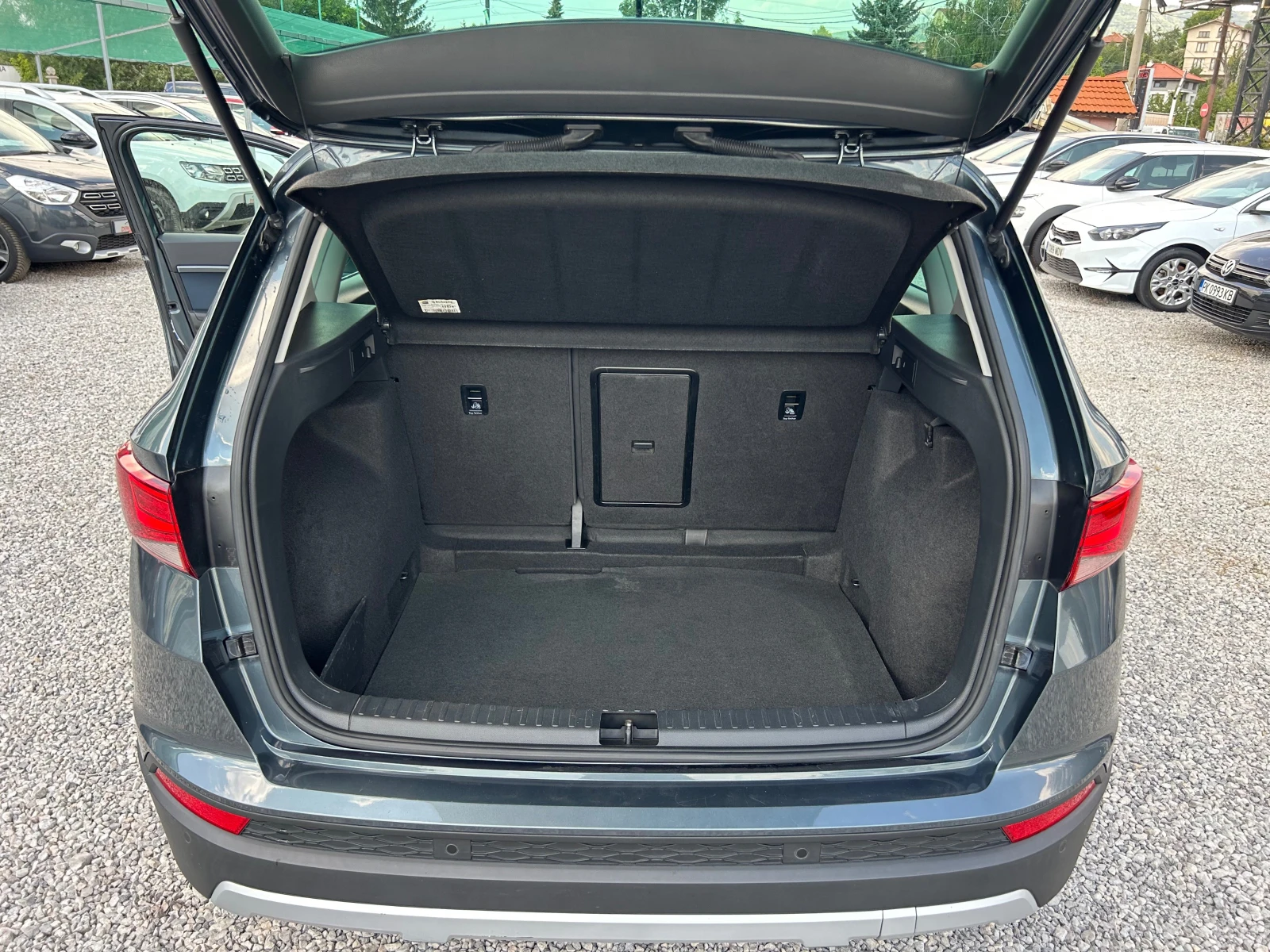 Seat Ateca 1.6TDI EURO6B, снимка 16 - Автомобили и джипове - 55788755